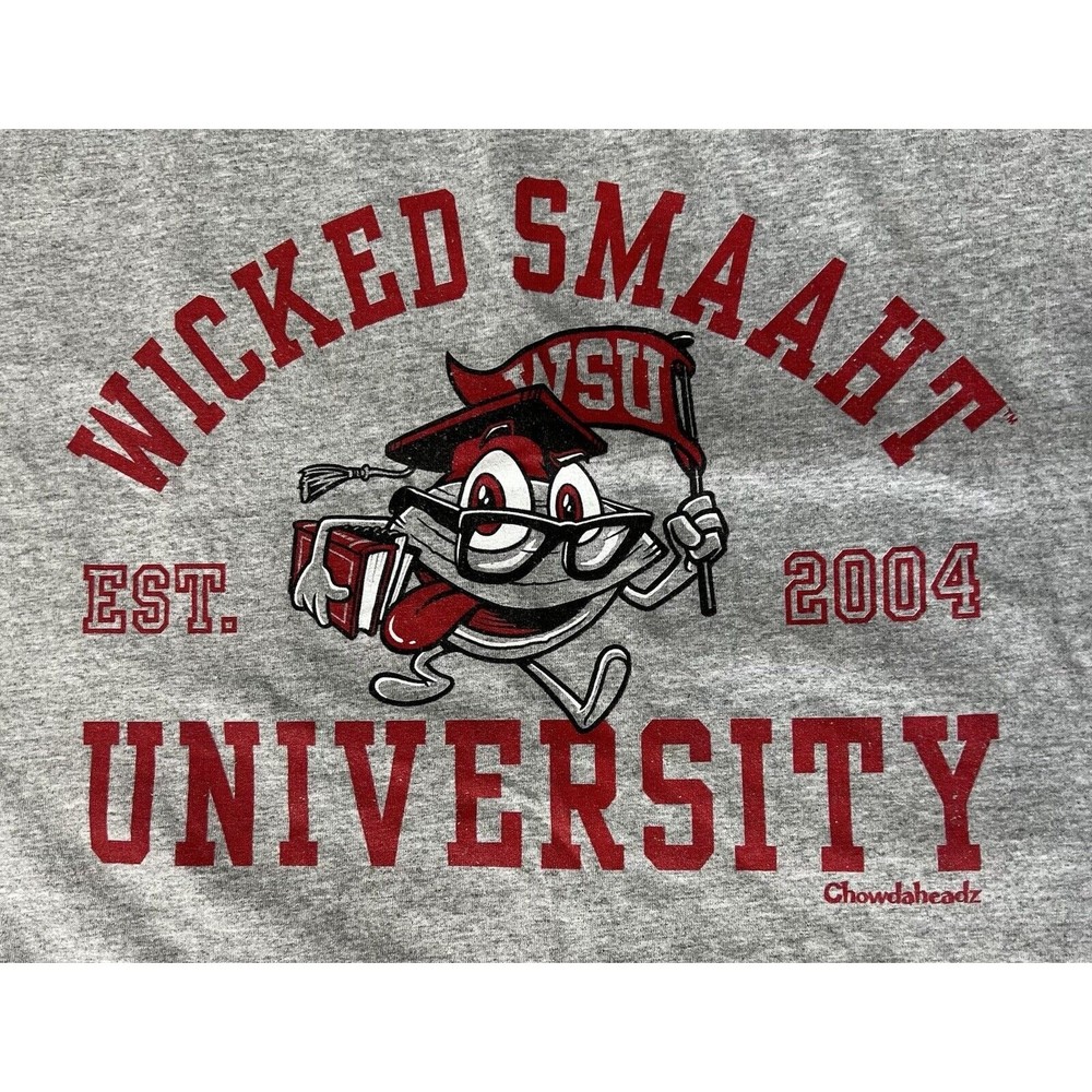 Chowdaheadz "Wicked Smaaht U" Short Sleeve T Shirt. EUC size mens large